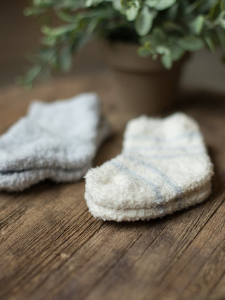 Barefoot Dreams CozyChic Heathered Women's Socks - Oyster White – All  Inspired Boutiques