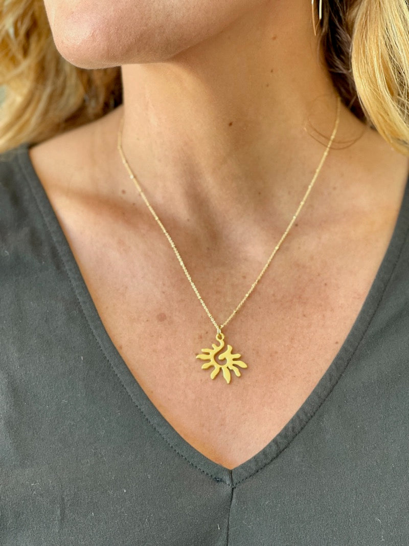 Little Sun Necklace, Minimalist Sun Necklace Gold, Sun Necklace Shop, Sun  Necklace Canada