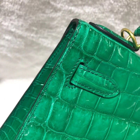 Nile crocodile leather 