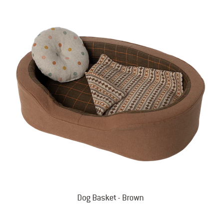 Maileg dog basket