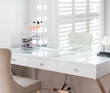 Makeup Vanity Tables Online in 