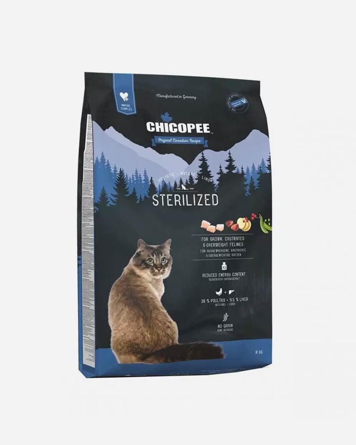 Billede af Chicopee Holistic Nature Line Cat Sterilized - 8 kg - kornfrit