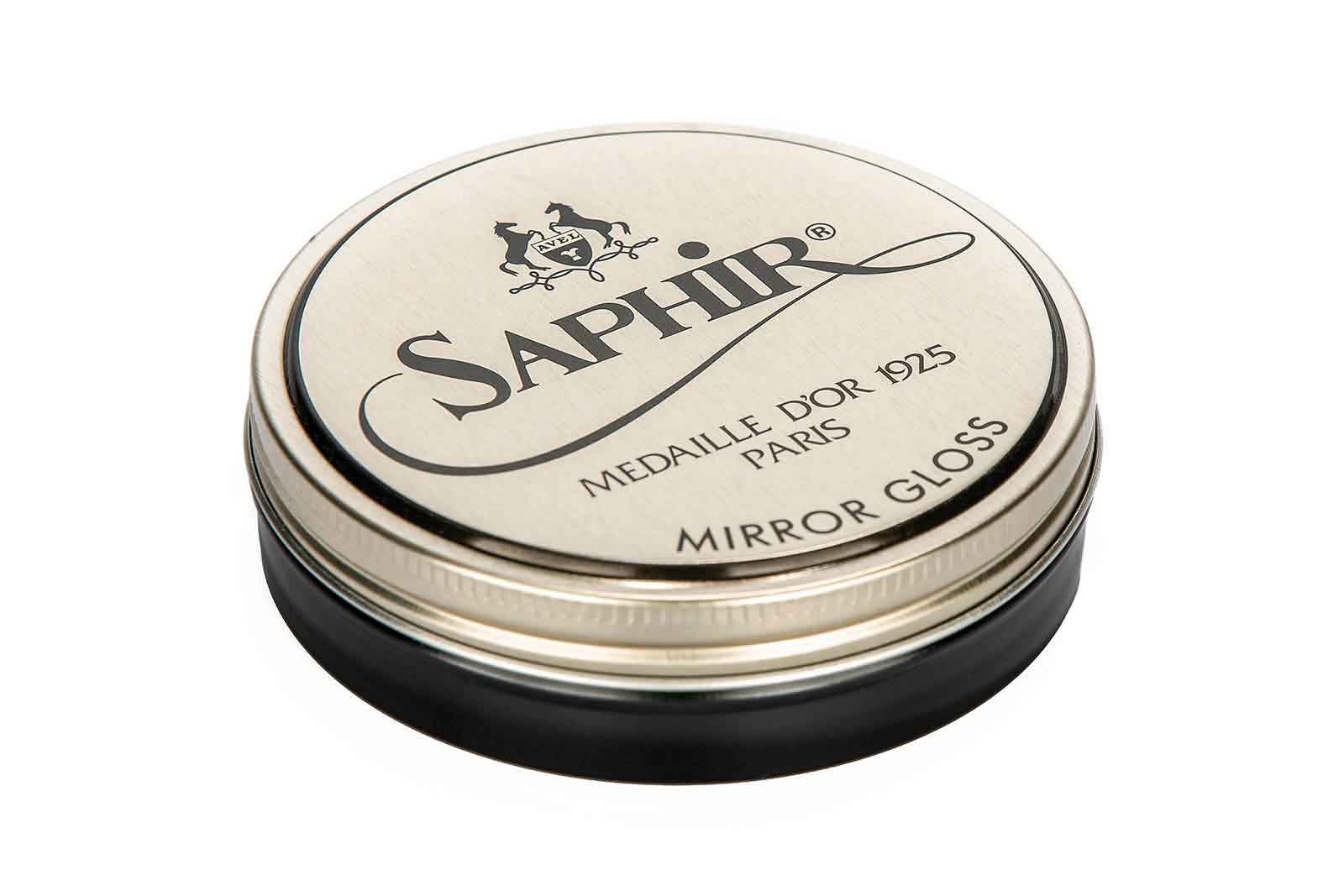 Mirror shine or patent leather for a black tie event? – Saphir Médaille d'Or