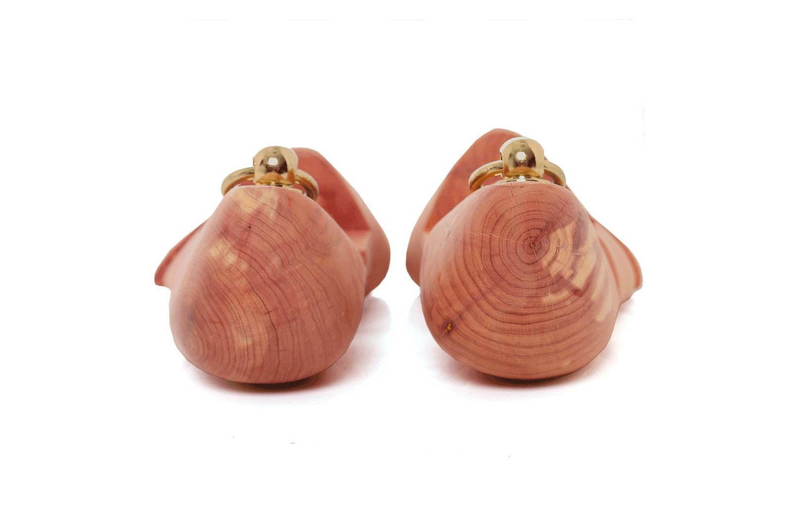 saphir cedar shoe trees