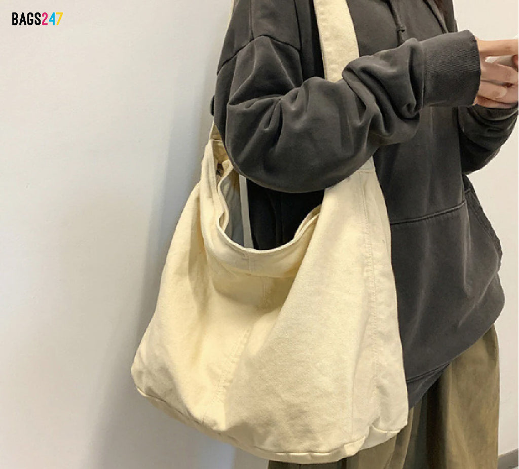 shoulder bags