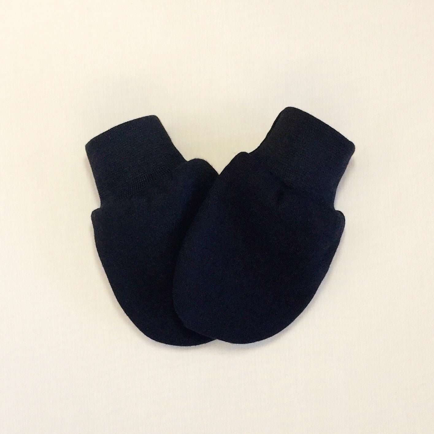 black newborn mittens