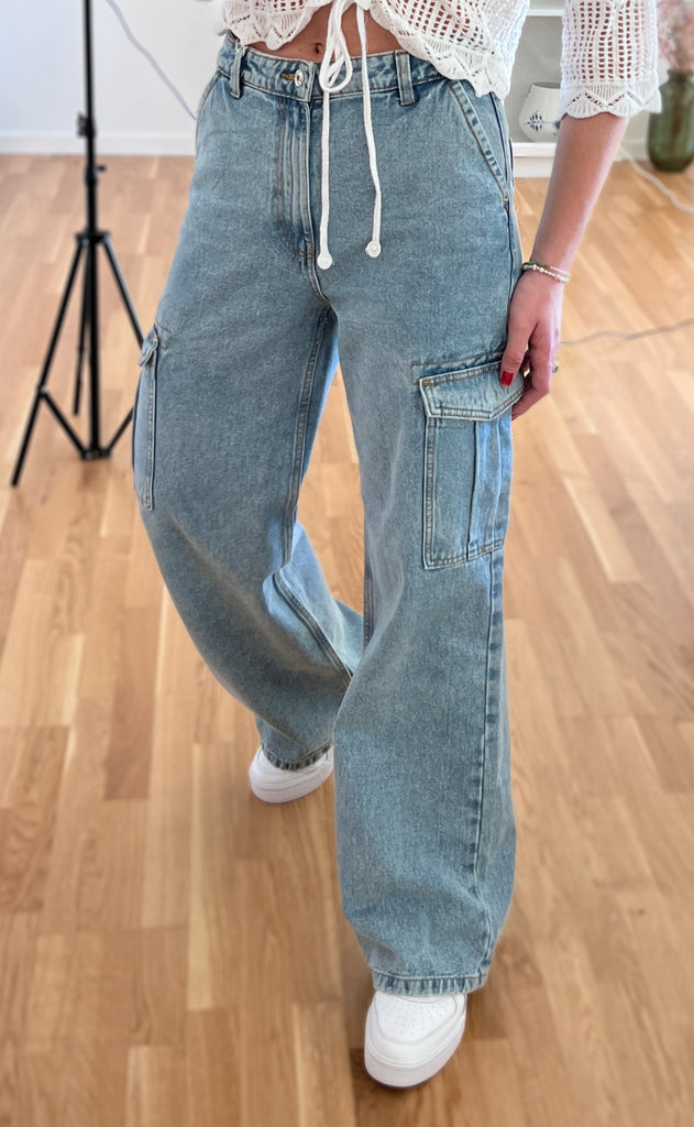 Jeans Shop moderigtige jeans hos