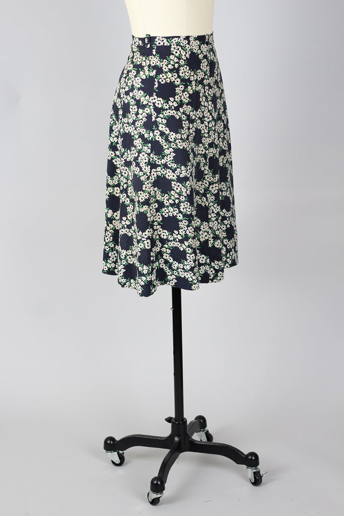 1920s Dropped Waist Rayon Floral Skirt – The Vintage Net