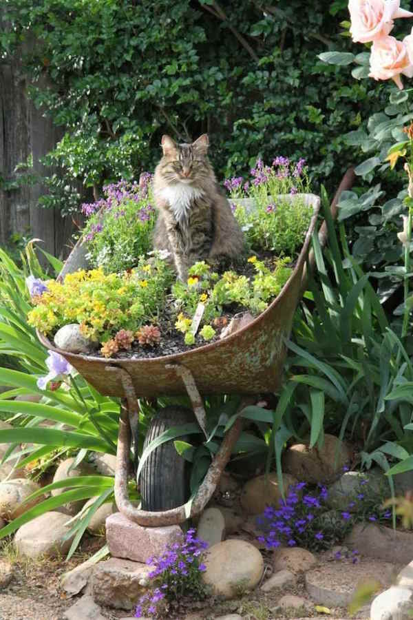 Gardening with Antiques