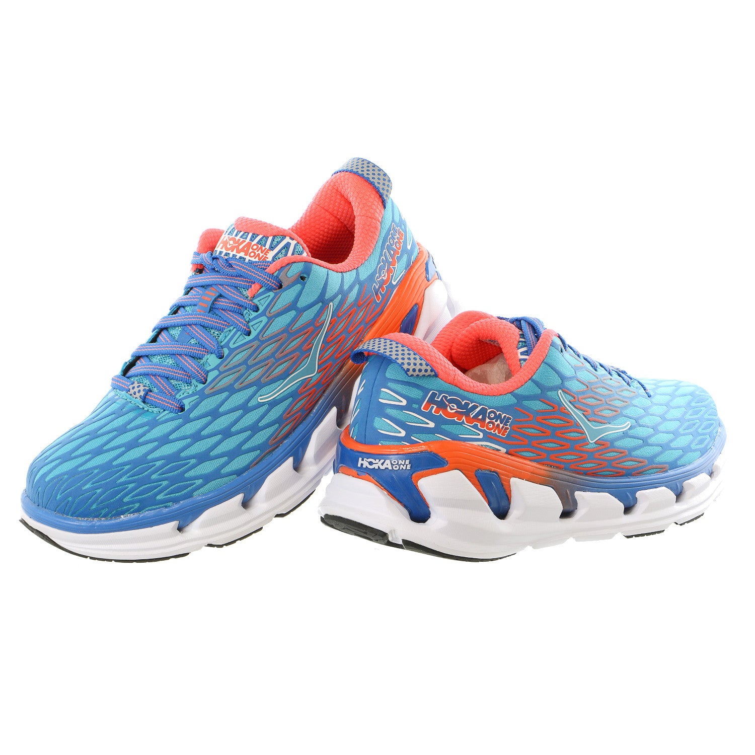 hoka one vanquish 2