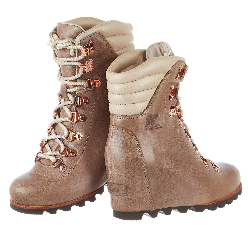 Sorel Conquest Wedge Holiday Boot 