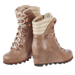 sorel conquest waterproof leather wedge boot