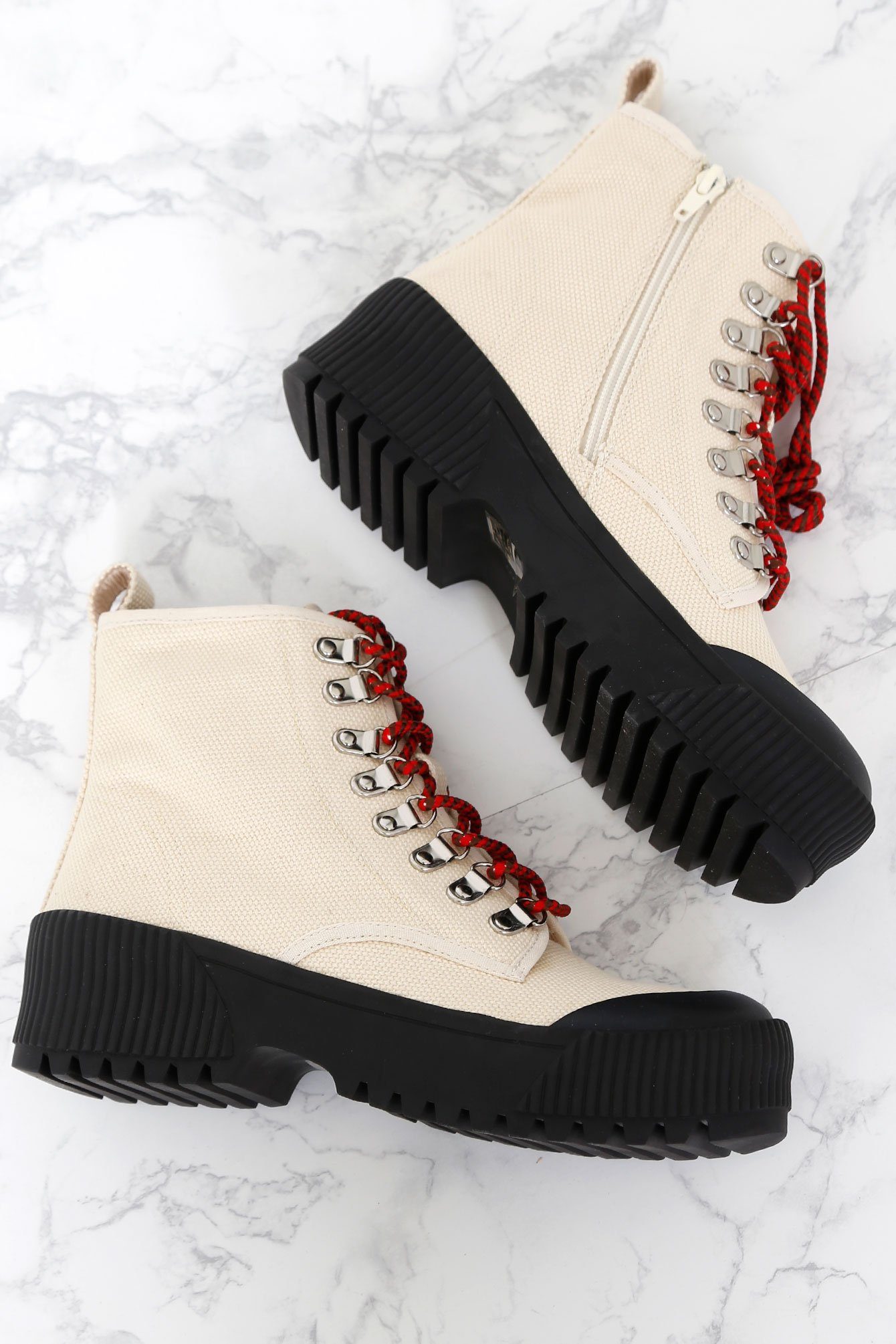 finch combat boots