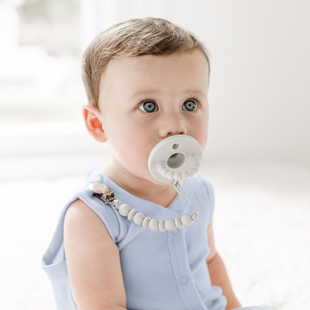 Benefits Of Baby Pacifiers And Tips To Stop Using Them