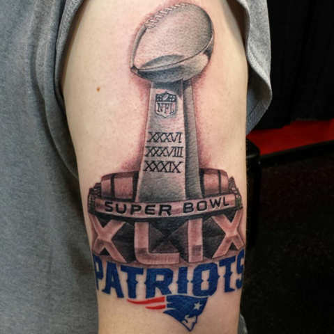 Patriots fan gets tattoo declaring Super Bowl win