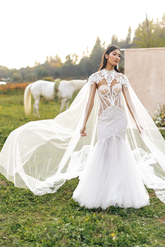 GORGEOUS SEATTLE BRIDE MAGAZINE FEATURE DREAM DRESSES BY PMN