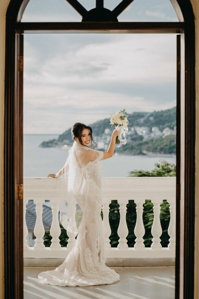 ICONIC MOMENTS FROM 2023: CUSTOM DRESSES AND BEAUTIFUL BRIDES Dream Dresses by PMN