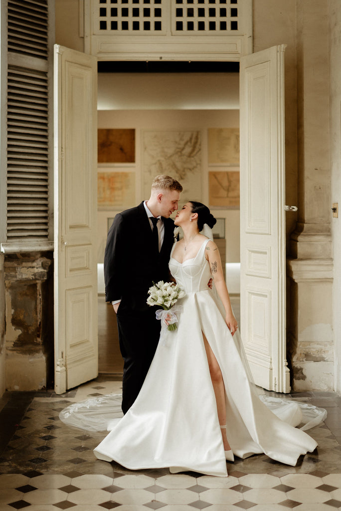 CAPTIVATING ELEGANCE: A REAL BRIDE'S JOURNEY IN A MADE-TO-ORDER WEDDING DRESS Dream Dresses by PMN