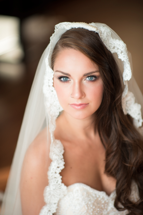SAMPLE SALE/ One-tier Cathedral Veil With Scalloped Lace Trims (#PB196 ...
