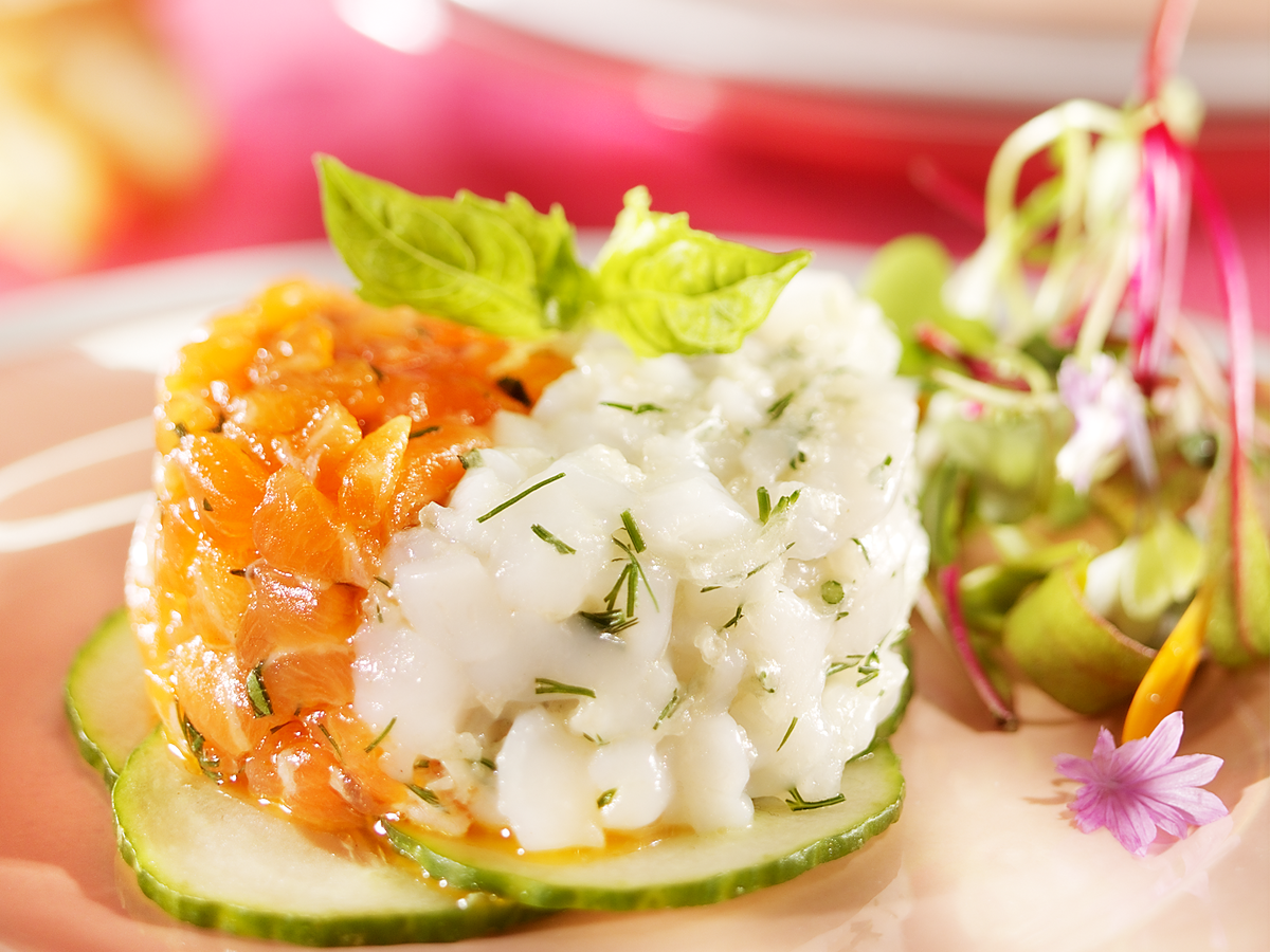 Mariage De Tartares De Saumon Et De Petoncles Infuses Au Wasabi Et