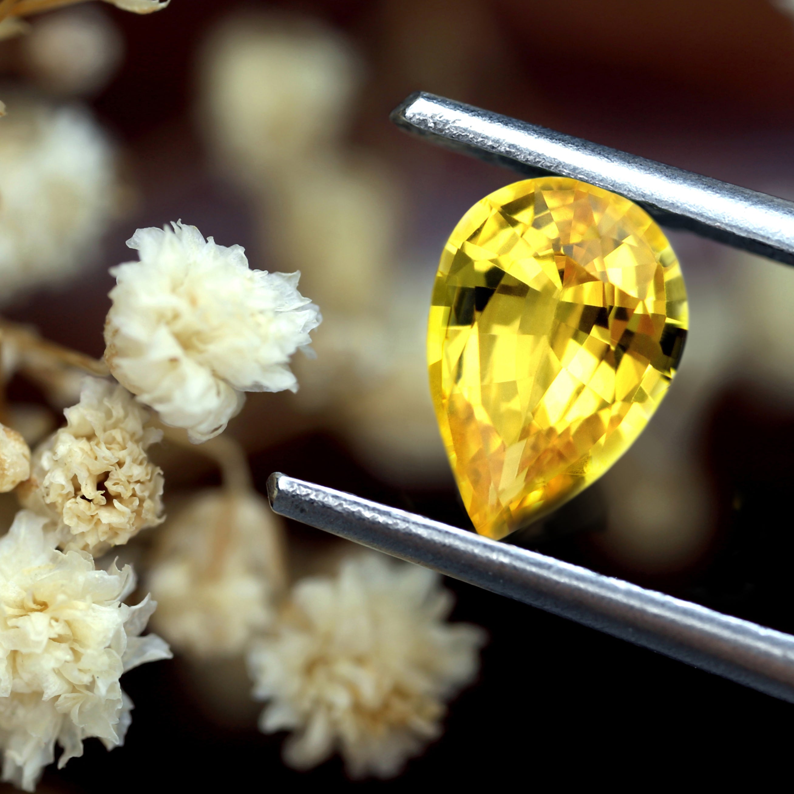 0.55ct Certified Natural Yellow Sapphire