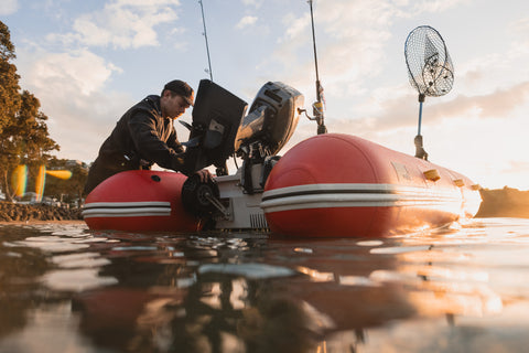 Maintain your outboard motor