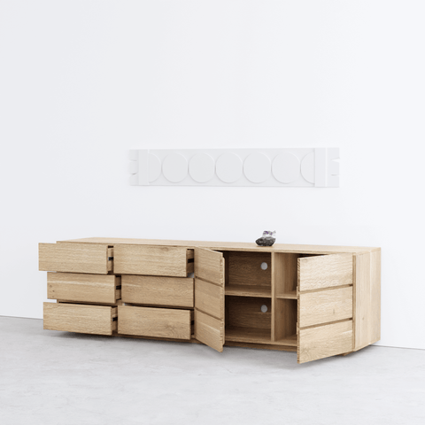 OUR CLEVER ESSENTIALS FOR DECLUTTERING YOUR SPACE | Image Size: