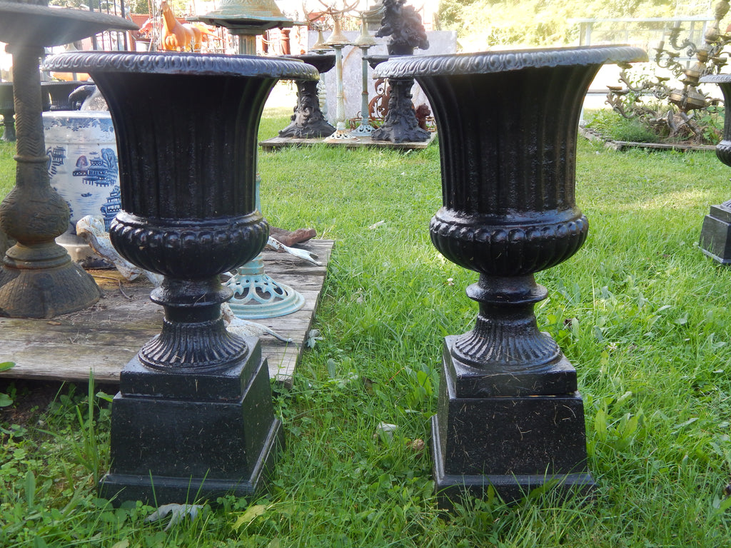 Home › Urn Cast Iron - Pair 2 Piece Black Planter