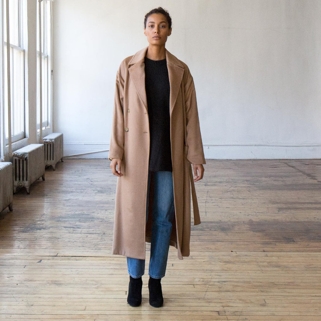 Svilu Camel Sage Coat | Kindred Black