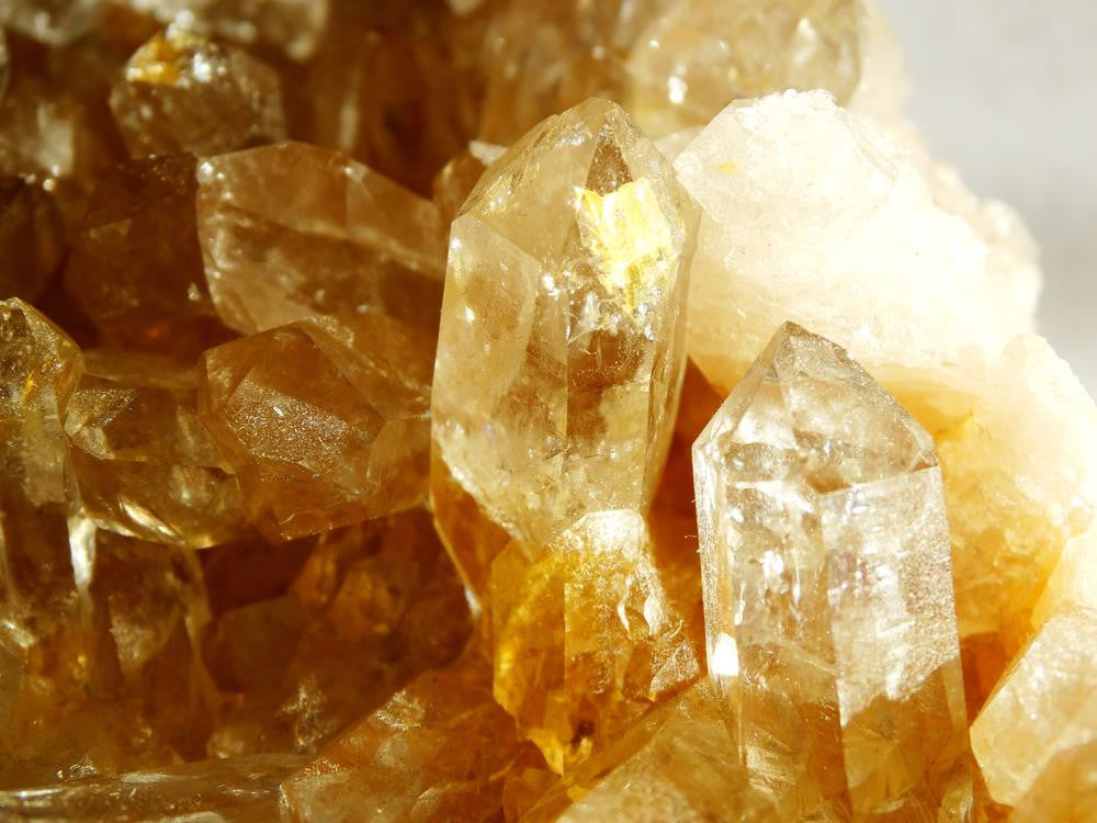Healing Crystal Handbook: Citrine
