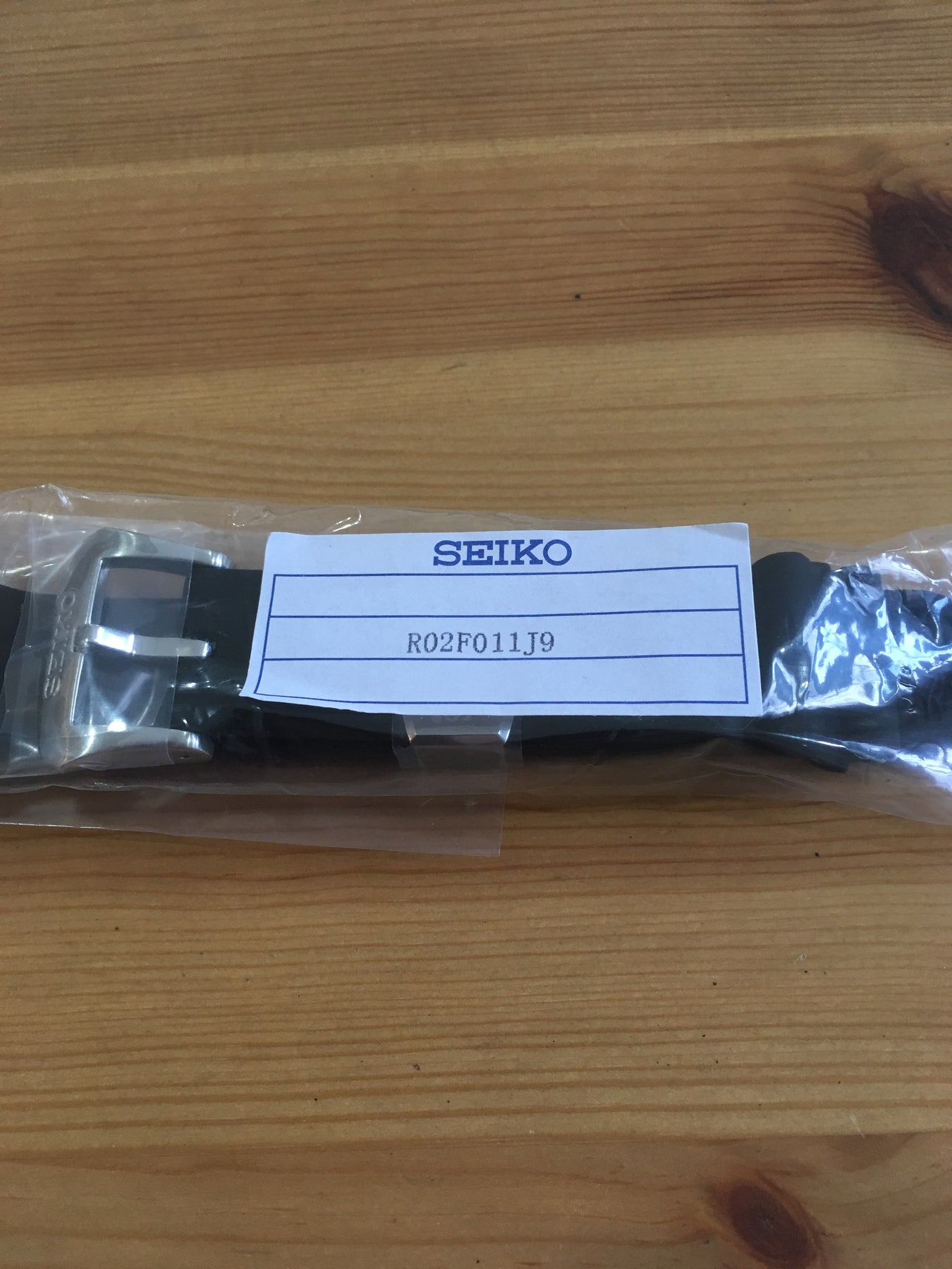 Seiko OEM Black Silicon Band R02F011J9 22mm – Mimo's JW