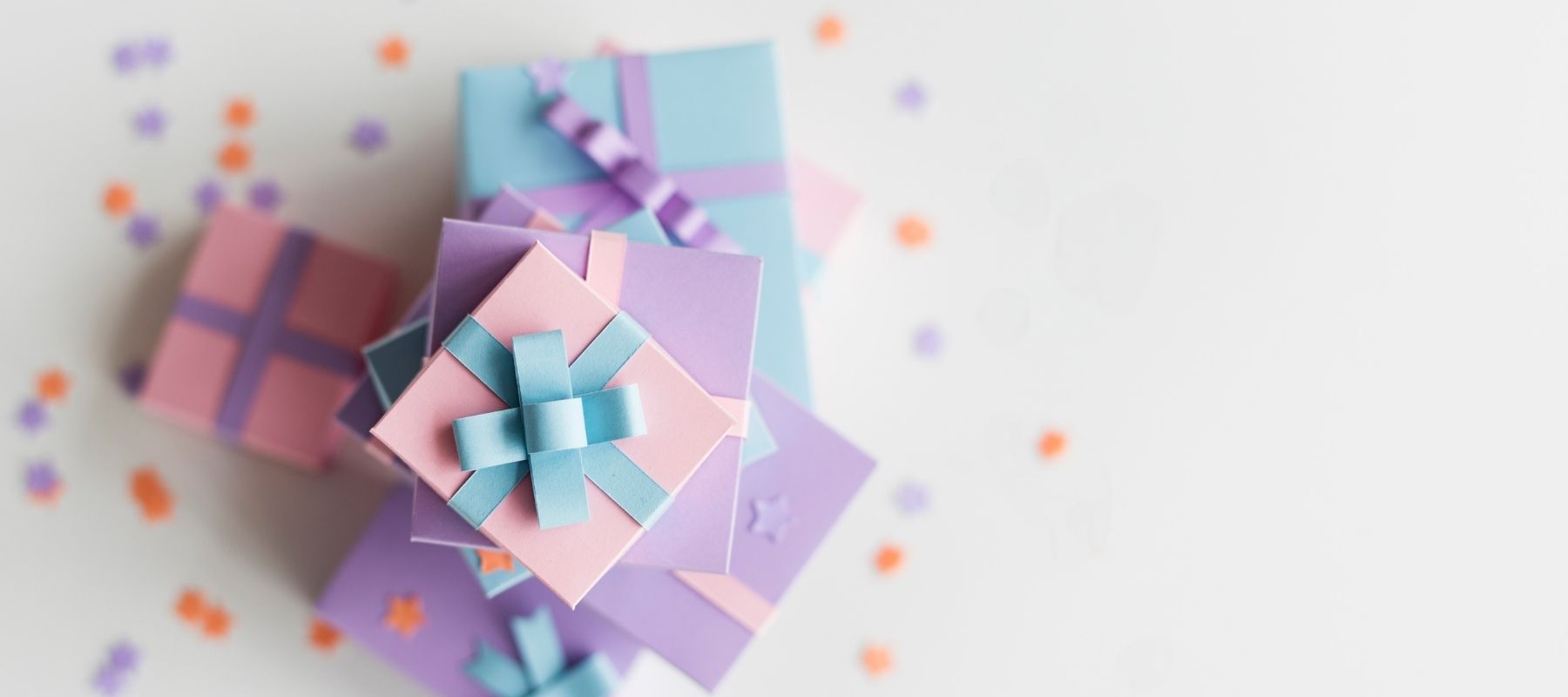 4 DIY Baby Gift Ideas To Save Your Pennies