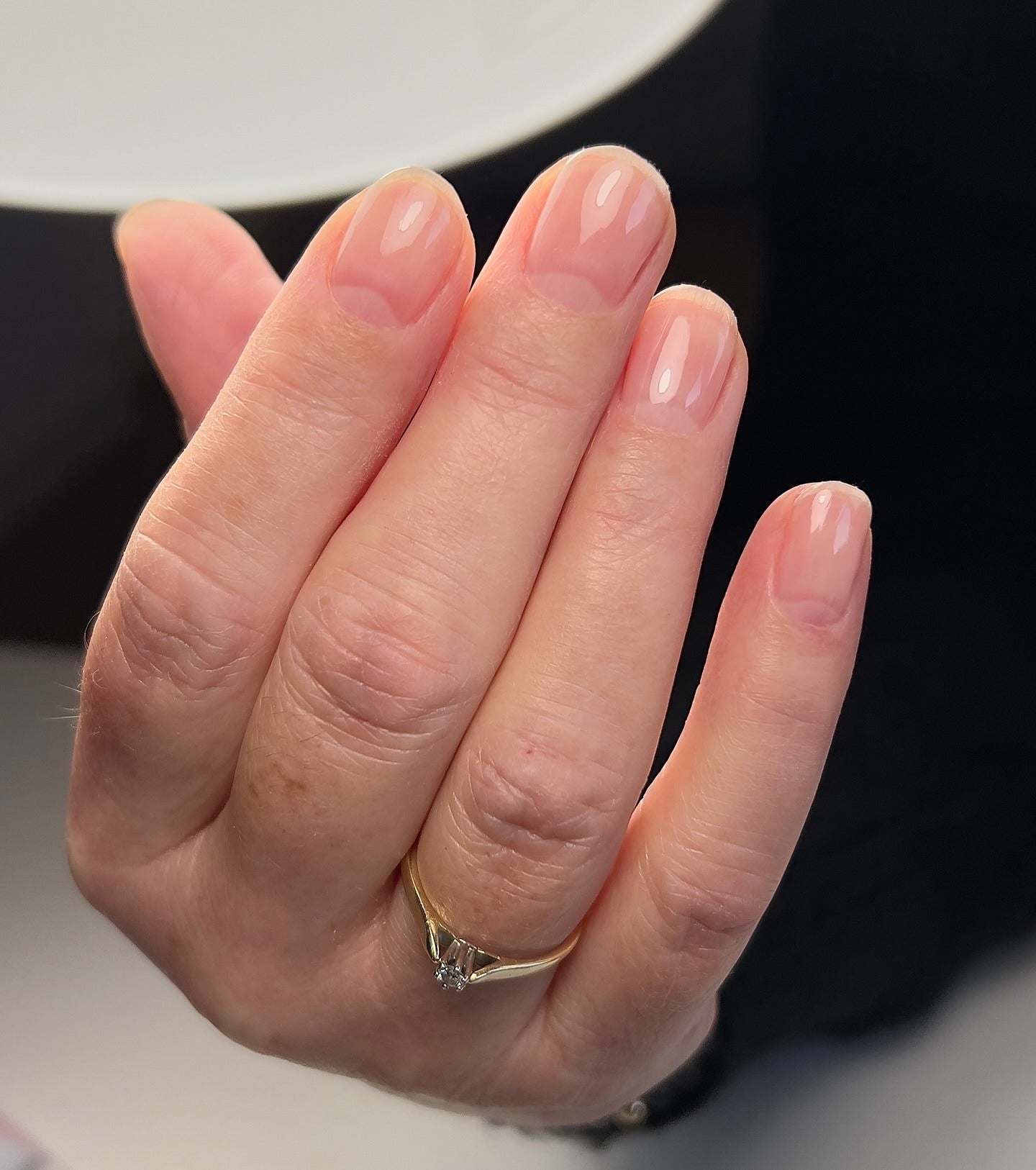 1. Short Rounded Clear Gloss - Clear Nail Ideas