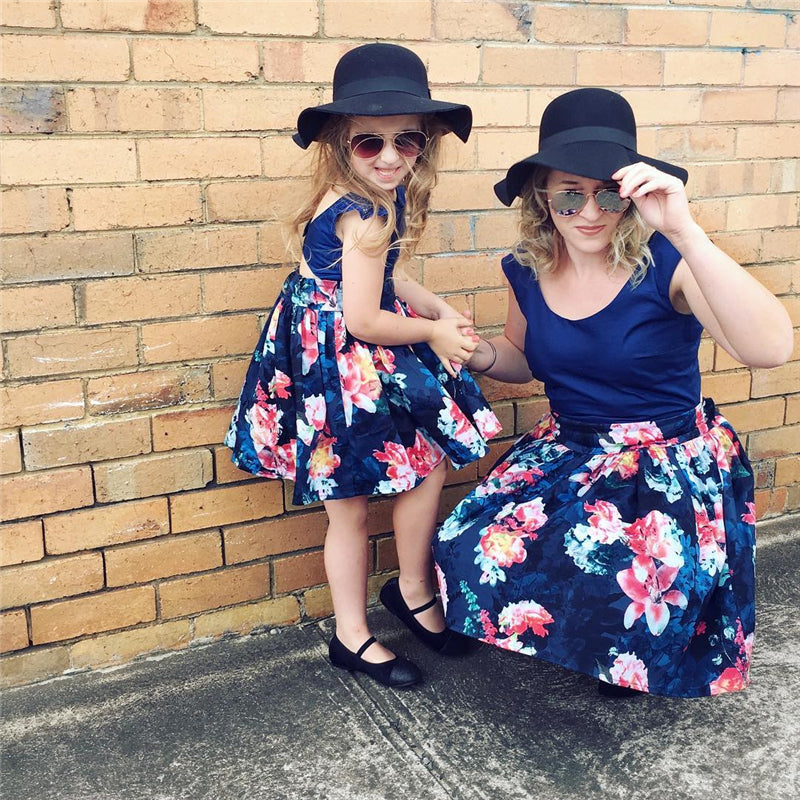 mother daughter matching floral dresses