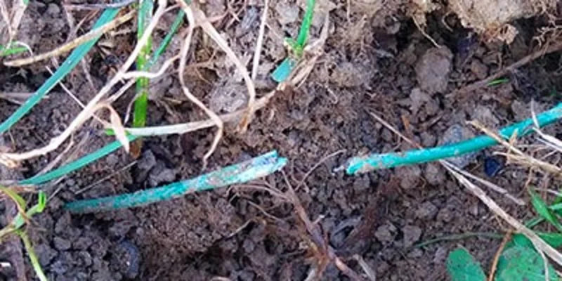 Cable breakage in robotic lawnmowers