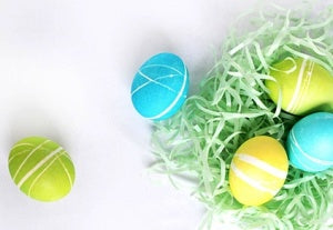 Украса на Великденски яйца с коприна и дантела - тема в блога на Twelve O'clock