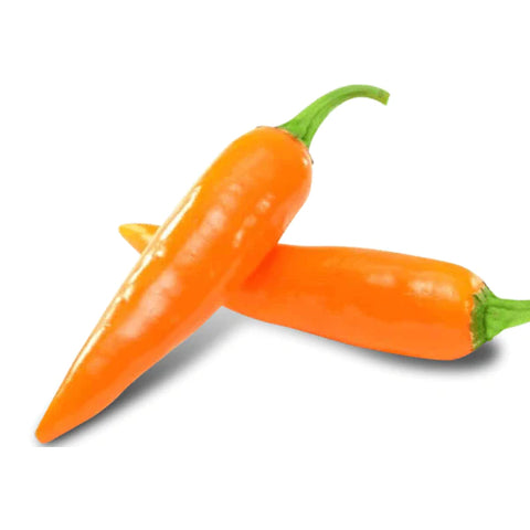 imagen de dos pimientos zanahoria búlgaros de color naranja