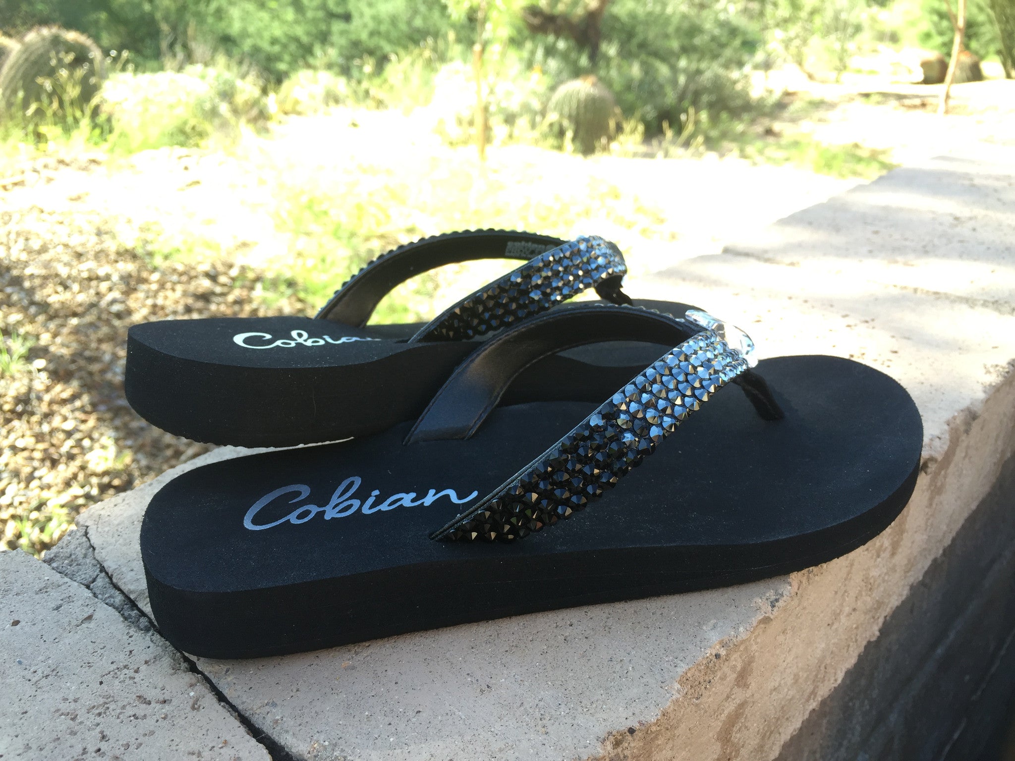 black diamond flip flops