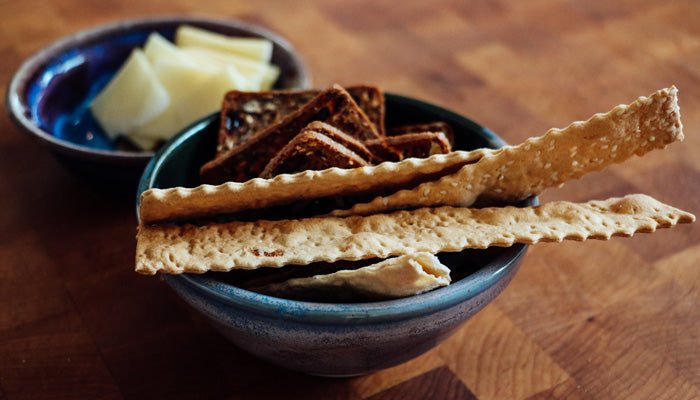 Low carb crackers