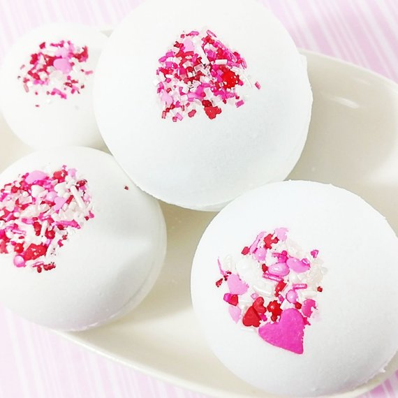 valentines bath bombs