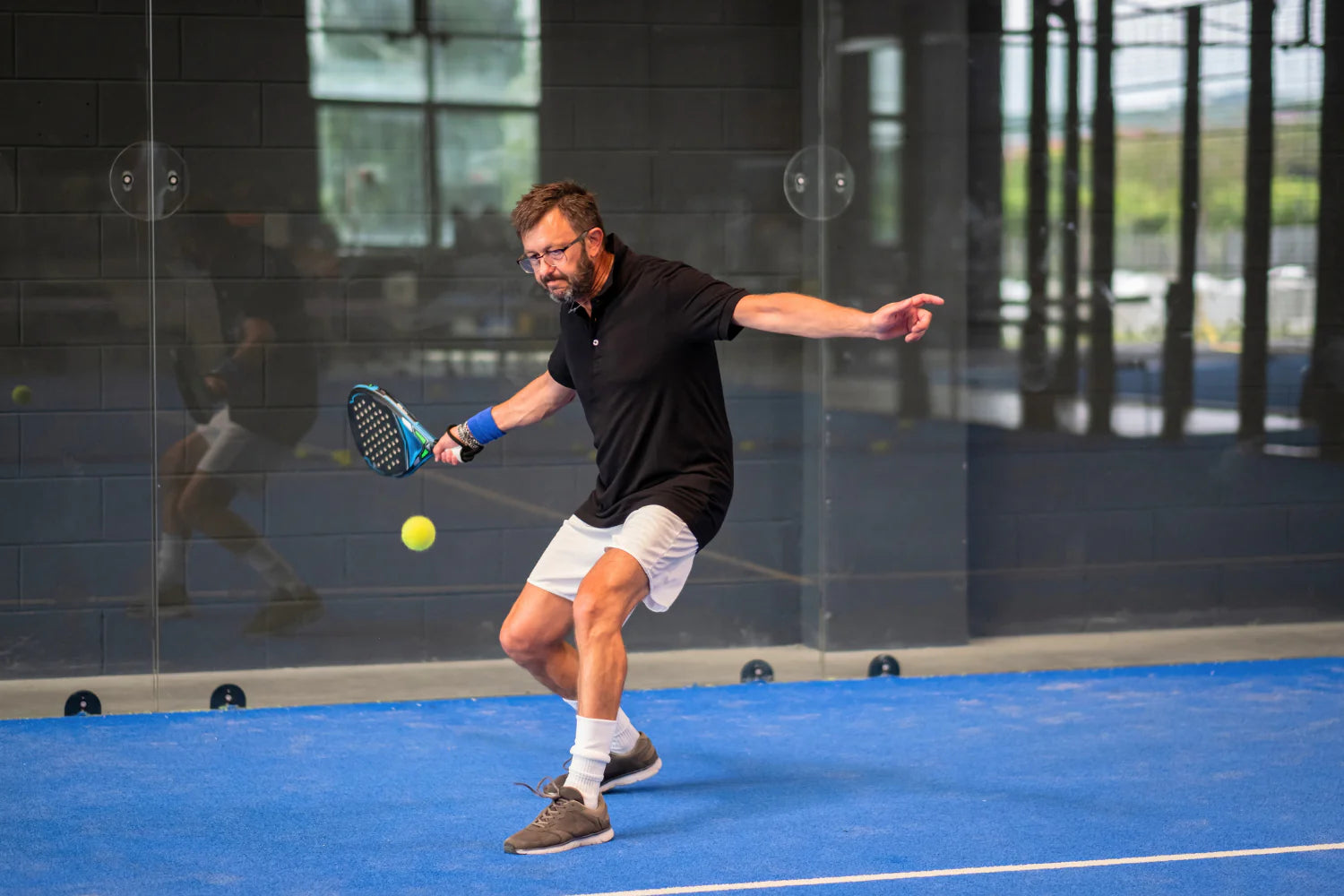 The Ultimate Guide to Choosing the Perfect Padel Racket
