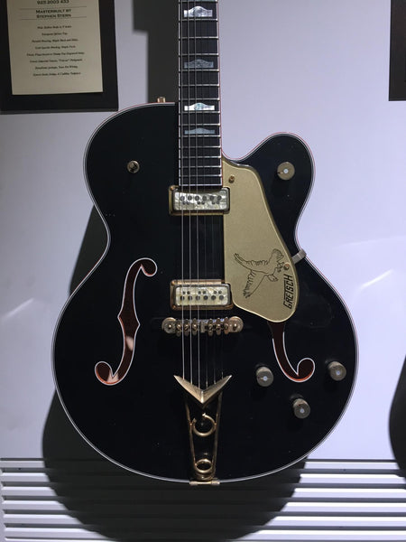 GRETSCH CUSTOM SHOP G6136 '55 FALCON - Masterbuilt by Stephen Stern - Black Metallic