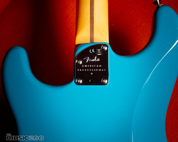 American Professional II Stratocaster Miami Blue Neck Heel