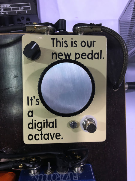 NAMM 2018: New Fuzzrocious Pedals - Octave Jawn Mod