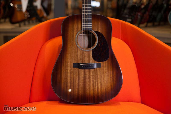 Martin D-16E Burst Acoustic-Electric Review!