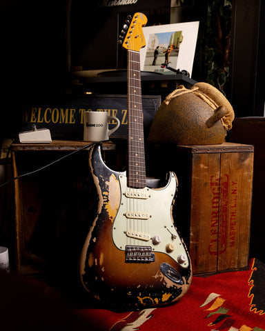 Mike McCready Stratocaster whole guitar - the music zoo
