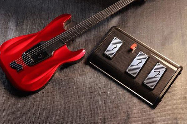 NAMM 2020: Fender Custom Shop Stratocaster 1 Saleen-Inspired Guitar Masterbuilt by Ron Thorn!