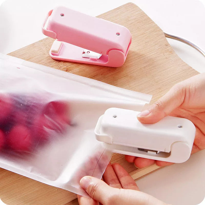 Portable Mini Sealing Machine for Home Use