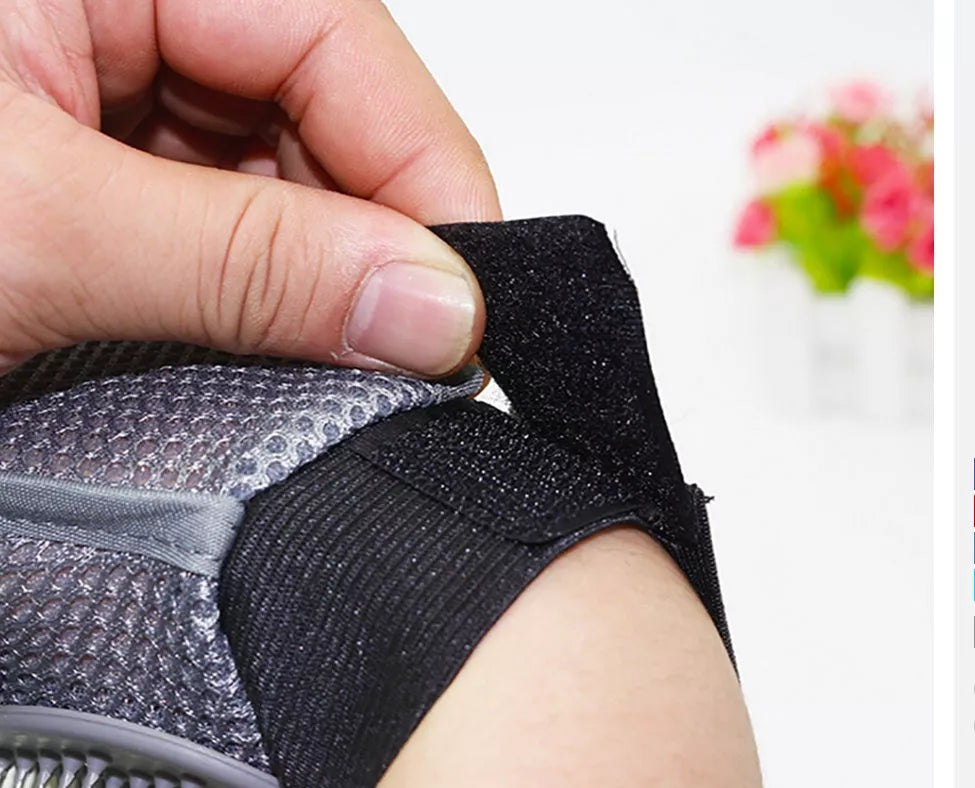 Steel Needle Pet Massage Gloves for Effective Grooming