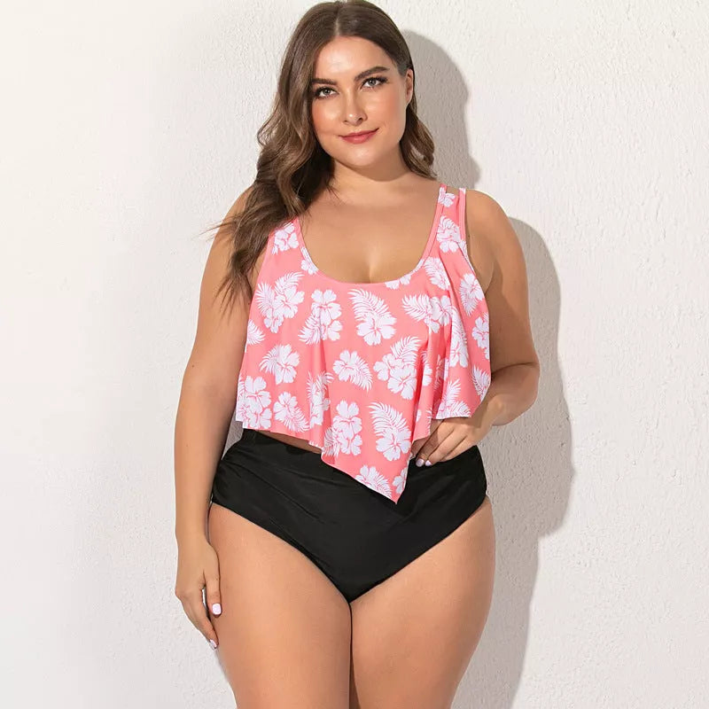 Plus size split swimsuit for women with chlorine-resistant fabric